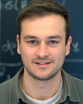 Michael Mee Headshot