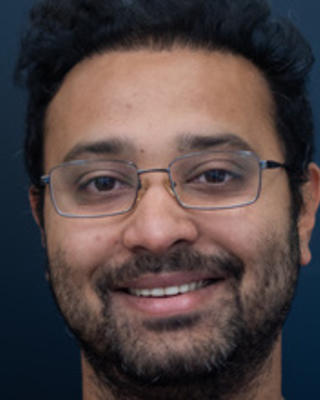 Akshay Ghalsasi headshot 